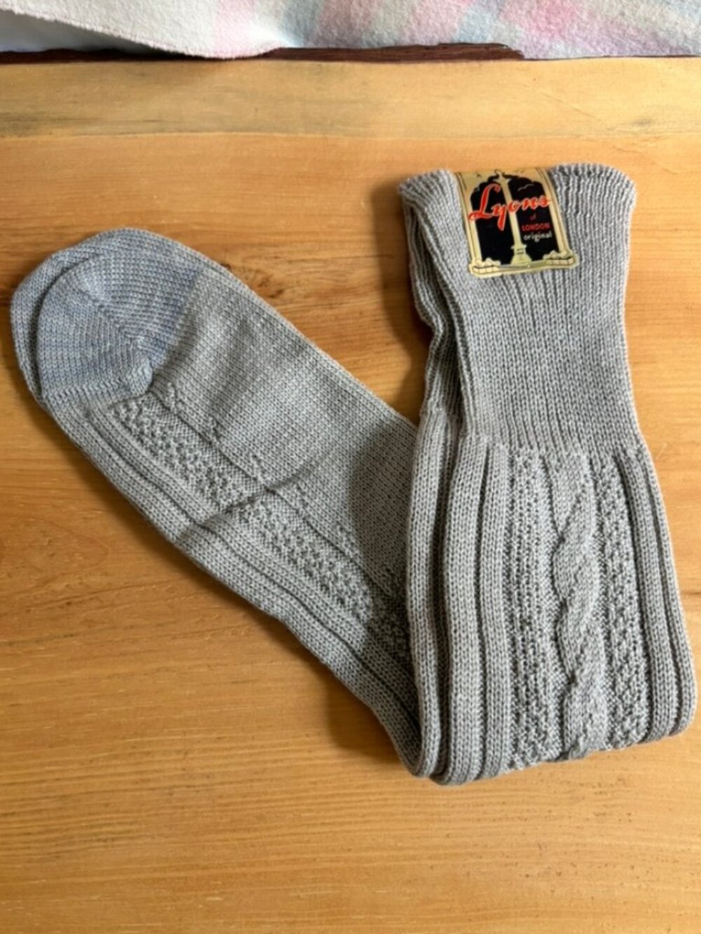 NOS Lyons of London cable knit socks hose Scottish socks wool